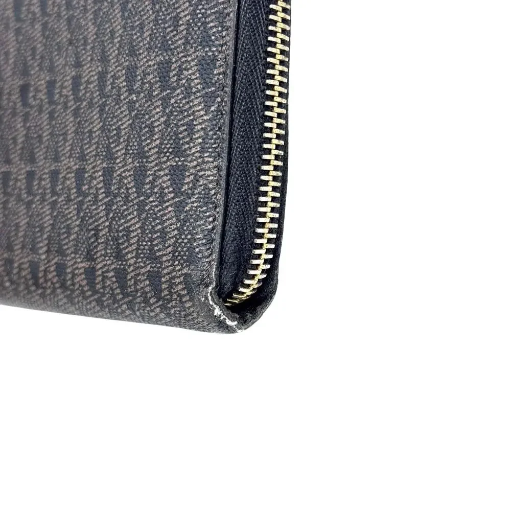 YSL Logo Zipper Wallet - Picture 6 of 16